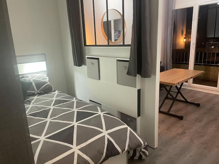 Le Cocon Hyerois Apartman Hyères Kültér fotó